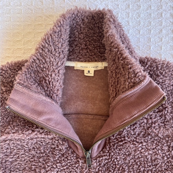 Spring Fleece - Picture 3 of 5